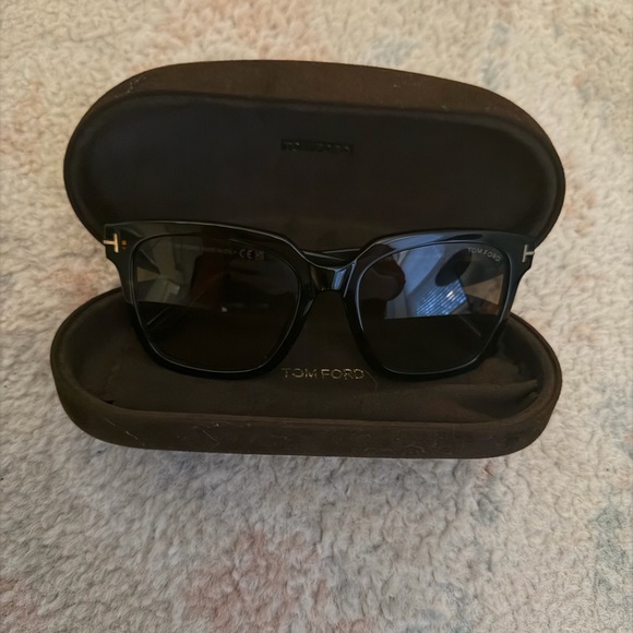 Tom Ford Selby Dark Havana Sunglasses - Brown Gradient - Picture 3 of 4